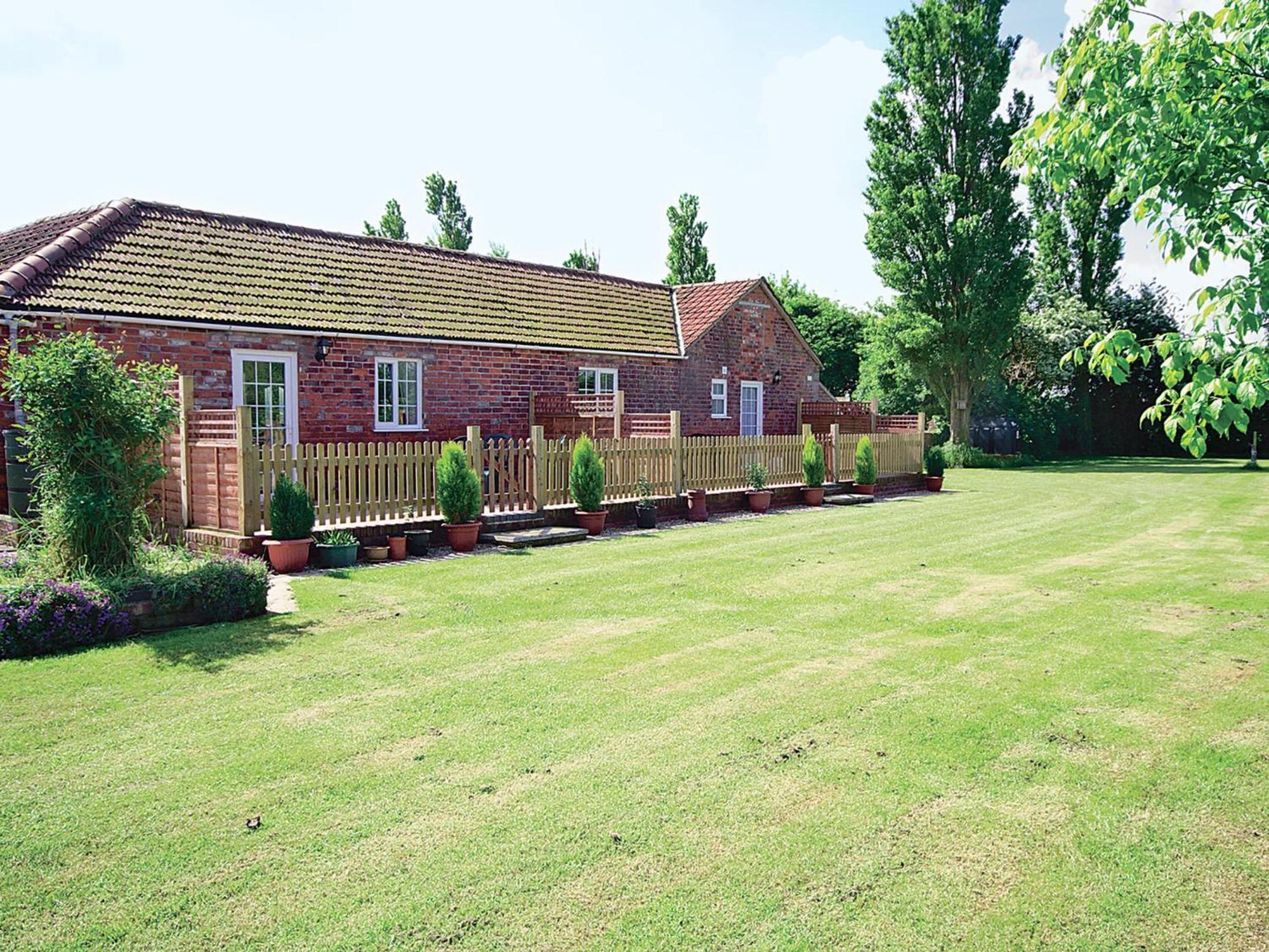 Curlew Cottage - E3752 Leverton  Exterior photo
