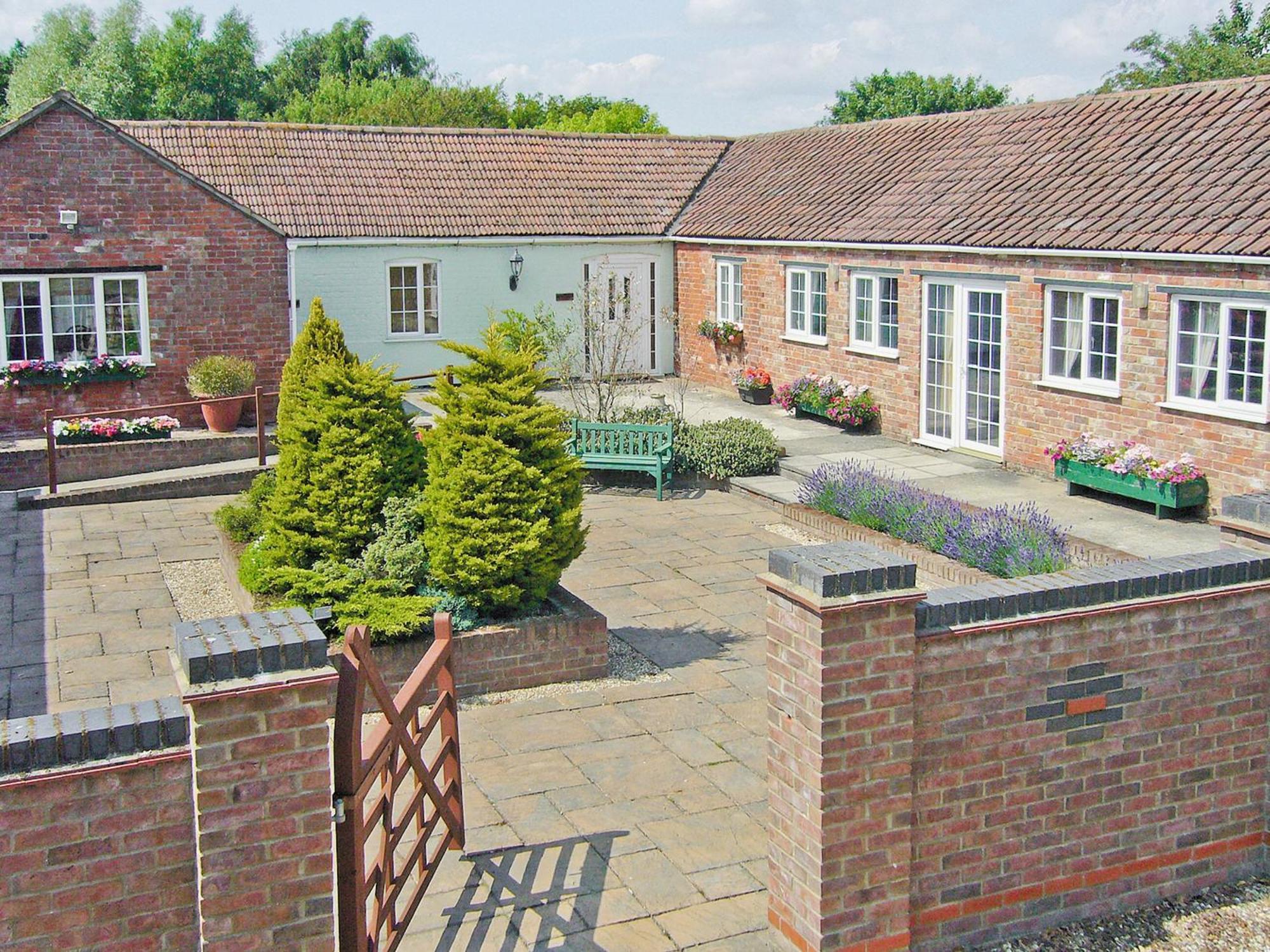 Curlew Cottage - E3752 Leverton  Exterior photo